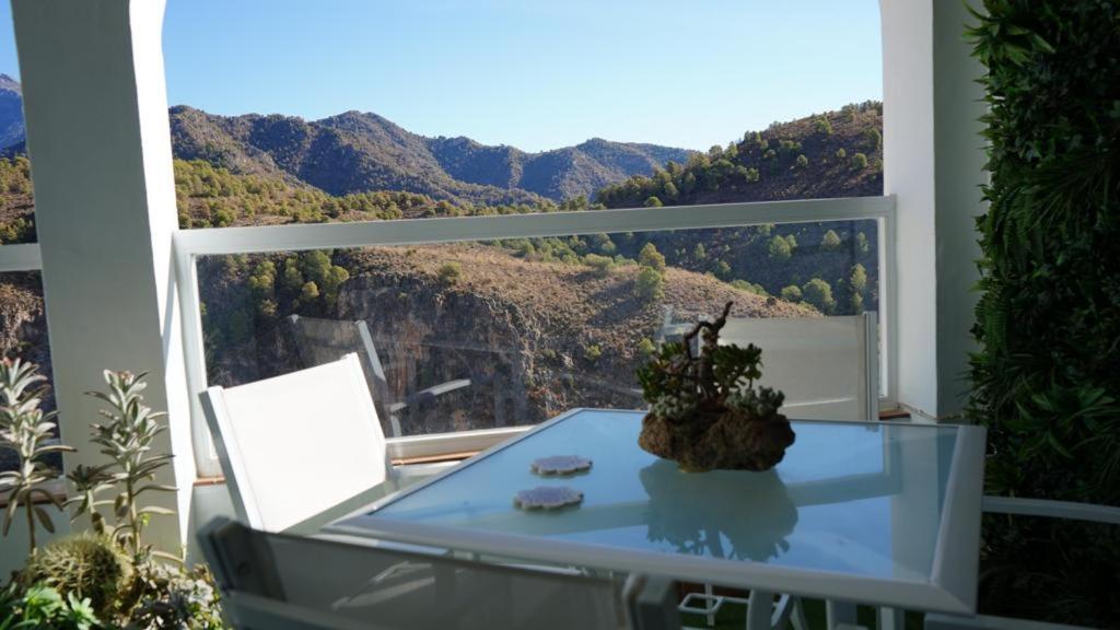 Mirador De La Axarquia Apartment ฟรีฮิเลียนา ภายนอก รูปภาพ