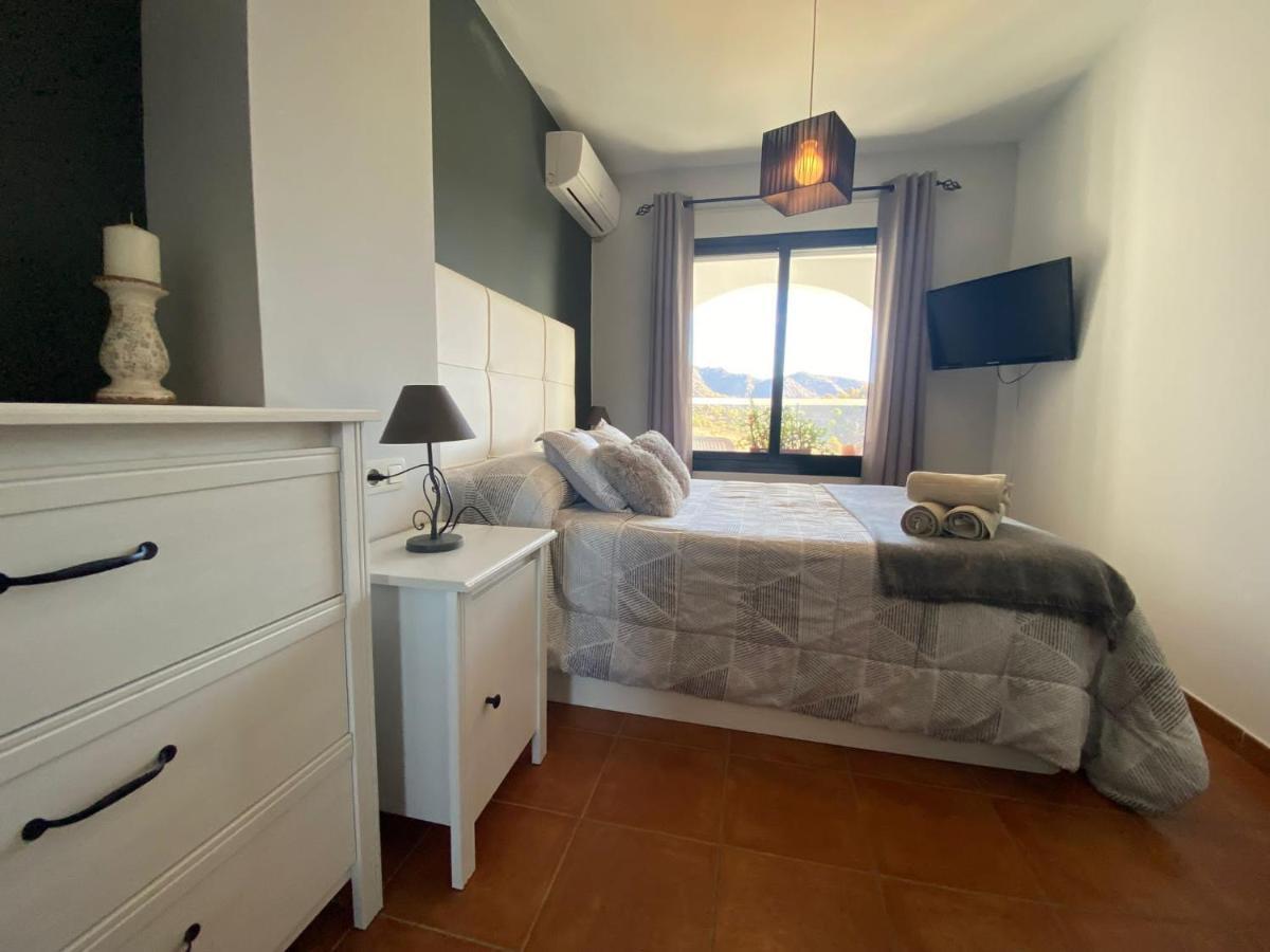 Mirador De La Axarquia Apartment ฟรีฮิเลียนา ภายนอก รูปภาพ